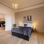 Kaizl Park Apart-hotel