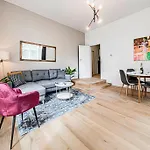 Kaizl Park Apart-hotel